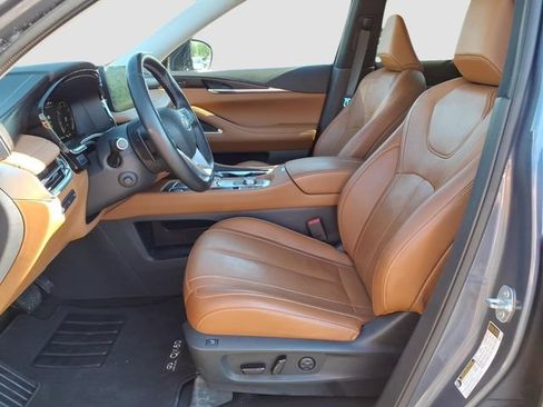 Certified 2023 INFINITI QX60 Sensory w/ Vision Package AWD/4WD image 4