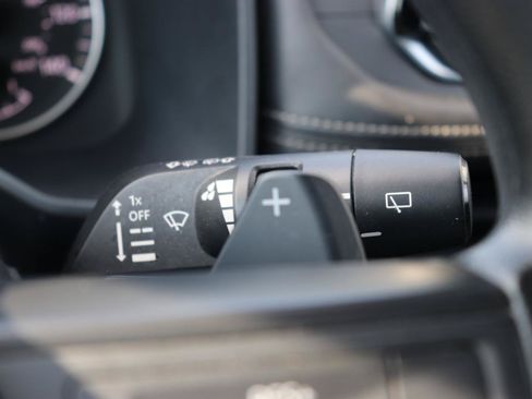 Used 2024 Nissan Rogue S AWD/4WD image 30