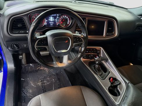 Used 2019 Dodge Challenger R/T Scat Pack image 17