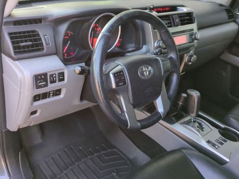 Used 2011 Toyota 4Runner SR5 image 2