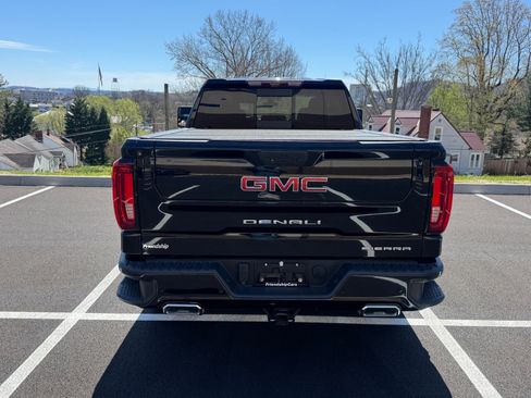 Used 2021 GMC Sierra 1500 Denali image 12