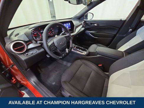 Used 2024 Chevrolet Trax RS w/ Driver Confidence Package FWD image 13
