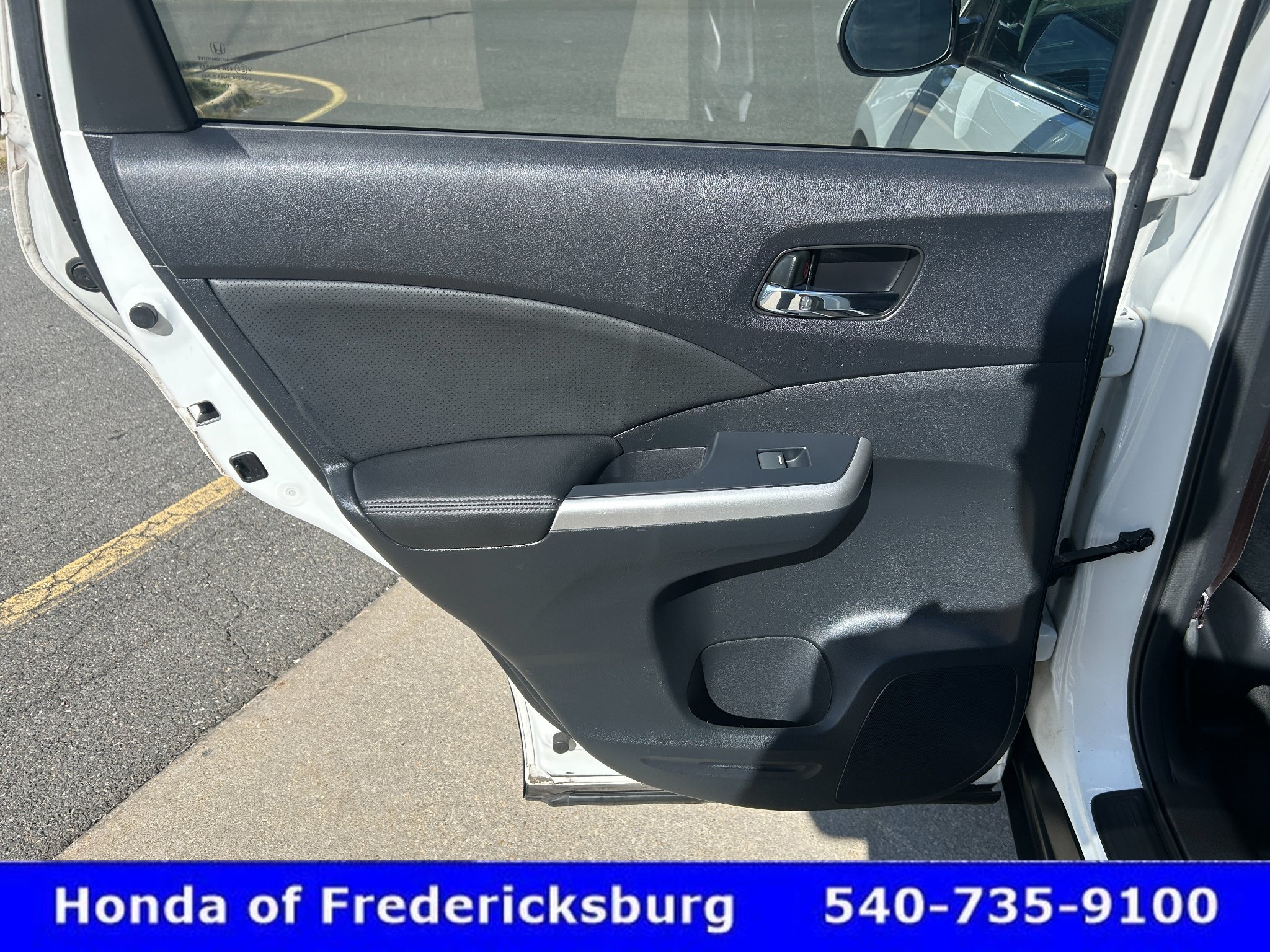 Used 2016 Honda CR-V EX-L image 11