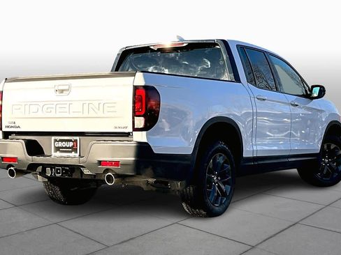 Used 2025 Honda Ridgeline Sport image 12