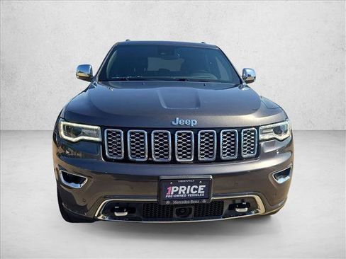 Used 2020 Jeep Grand Cherokee Overland AWD/4WD image 2