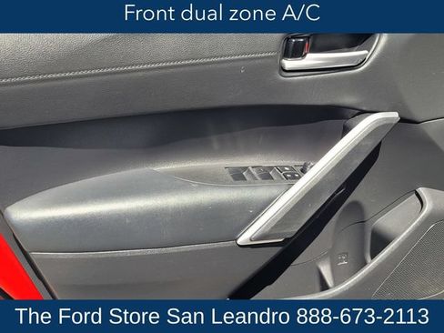 Used 2022 Toyota Corolla Cross XLE AWD/4WD image 19
