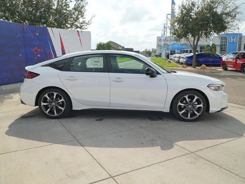 New 2026 Honda Civic Sport Touring image 4