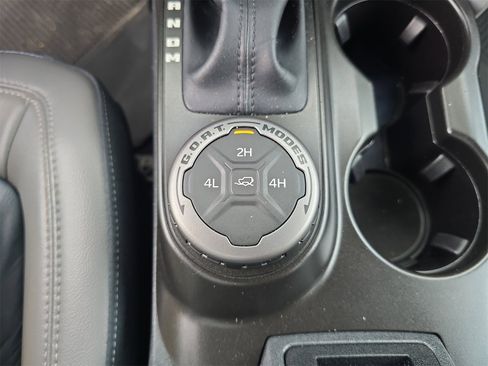 Certified 2023 Ford Bronco Outer Banks image 19