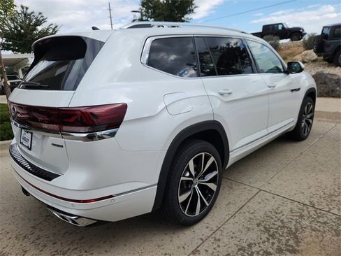 New 2026 Volkswagen Atlas SEL Premium R-Line image 3
