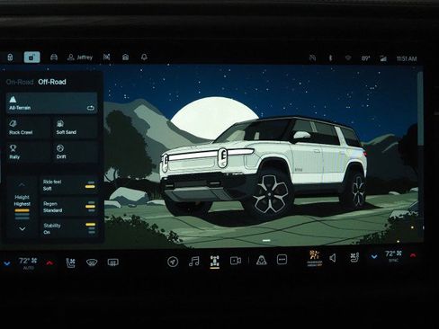 Used 2024 Rivian R1S AWD Adventure image 47
