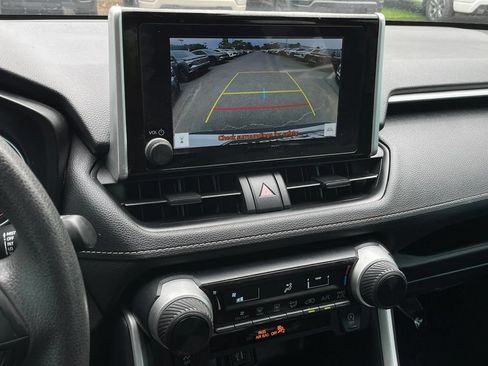Used 2025 Toyota RAV4 LE FWD image 19