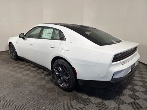New 2026 Dodge Charger R/T AWD/4WD image 4