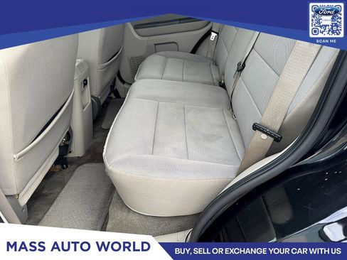 Used 2010 Ford Escape XLT image 5