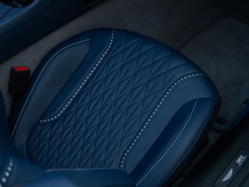 Used 2025 Aston Martin DB12 Convertible RWD image 38
