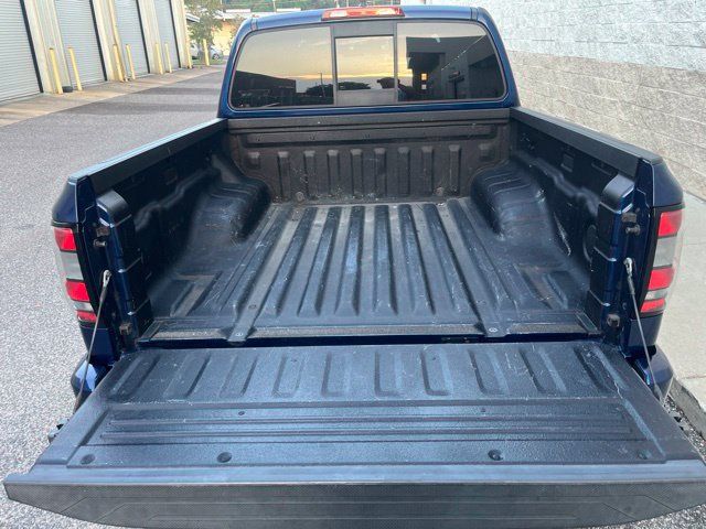 Used 2022 Nissan Frontier PRO-4X w/ Technology Package AWD/4WD image 7