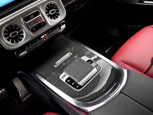 Used 2026 Mercedes-Benz G 63 AMG 4MATIC image 10