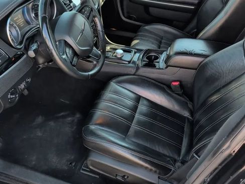 Used 2021 Chrysler 300 S w/ S Model Appearance Package image 4