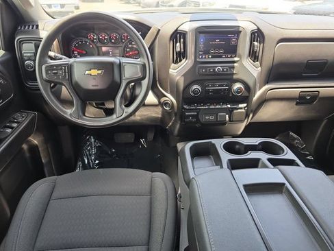 Used 2024 Chevrolet Silverado 1500 Custom w/ Turbomax Blackout Package RWD image 13