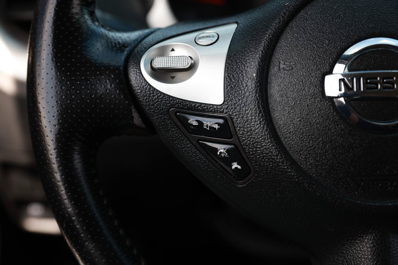 Used 2012 Nissan Juke SL FWD image 27