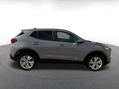 Used 2025 Buick Encore GX Preferred image 9