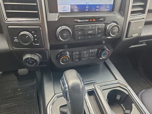 Used 2020 Ford F150 XLT w/ Equipment Group 302A Luxury AWD/4WD image 13