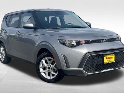 Used 2024 Kia Soul LX w/ Option Group 015