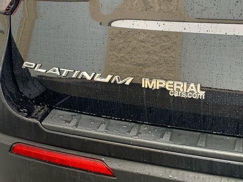 Certified 2025 Ford Explorer Platinum image 15