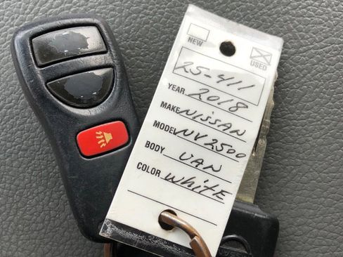 Used 2018 Nissan NV 2500 SL w/ Navigation Package image 34