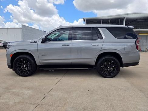 Used 2023 Chevrolet Tahoe High Country AWD/4WD image 4