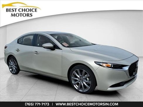 Used 2025 MAZDA MAZDA3 s FWD image 1