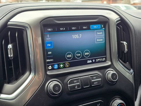 Used 2019 Chevrolet Silverado 1500 LT w/ Trailering Package image 29