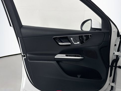 New 2026 Mercedes-Benz GLC 300 image 20