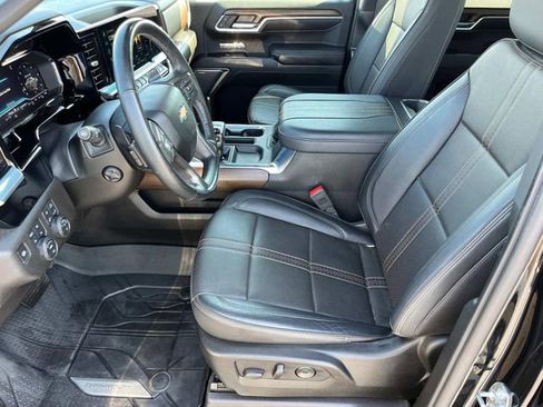 Certified 2024 Chevrolet Silverado 1500 High Country w/ High Country Premium Package AWD/4WD image 29