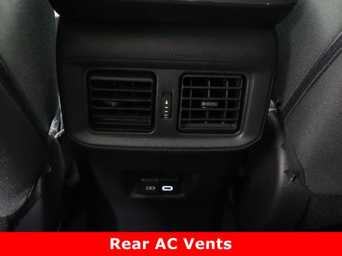 Used 2024 Toyota RAV4 XLE image 30