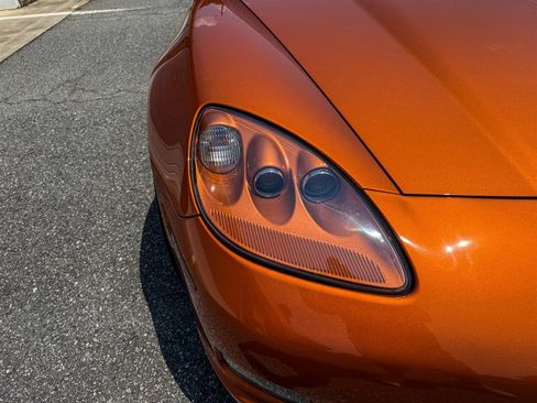 Used 2007 Chevrolet Corvette Z06 w/ Preferred Equipment Group RWD image 11