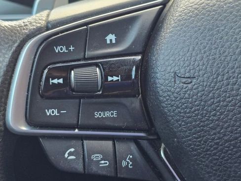 Used 2019 Honda Accord Hybrid image 8