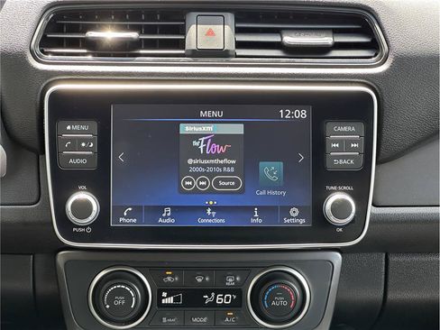 Used 2025 Nissan Leaf S FWD image 22