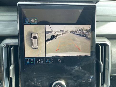 Used 2024 GMC Acadia AT4 w/ Super Cruise Package AWD/4WD image 15