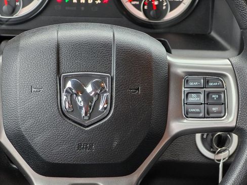 Used 2024 RAM 1500 Classic SLT AWD/4WD image 16