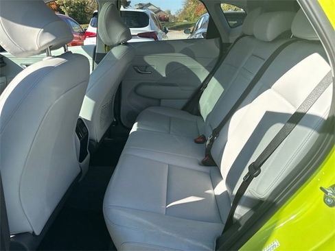 Used 2024 Hyundai Kona Limited image 11