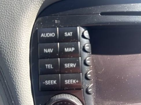 Used 2008 Mercedes-Benz SL 550 image 21