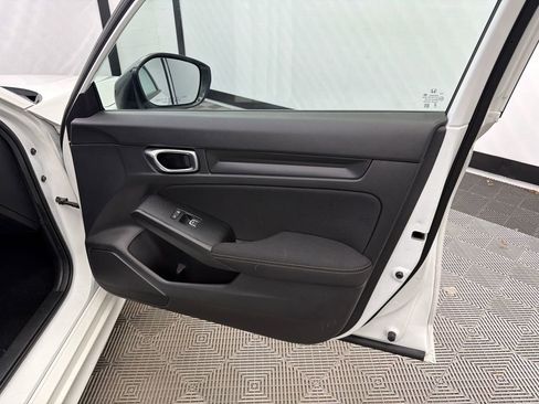 Used 2023 Honda Civic Sport image 15