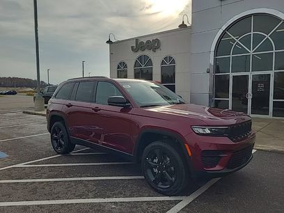 New 2025 Jeep Grand Cherokee Altitude