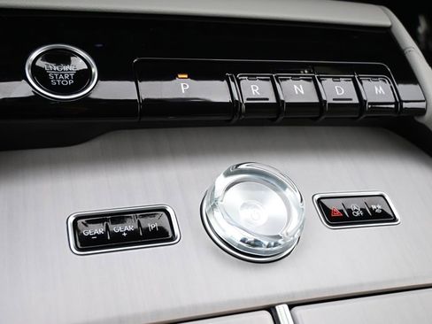 New 2026 Lincoln Navigator Reserve w/ Jet Appearance Package AWD/4WD image 30
