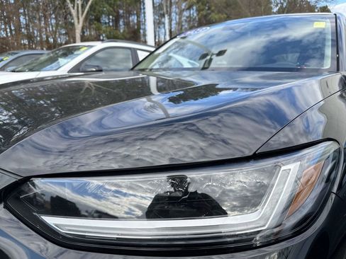 Used 2023 Honda HR-V LX image 27