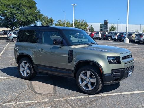 Used 2022 Land Rover Defender 90 X-Dynamic HSE AWD/4WD image 3