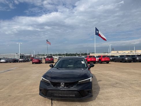 Used 2023 Honda Civic EX-L image 5