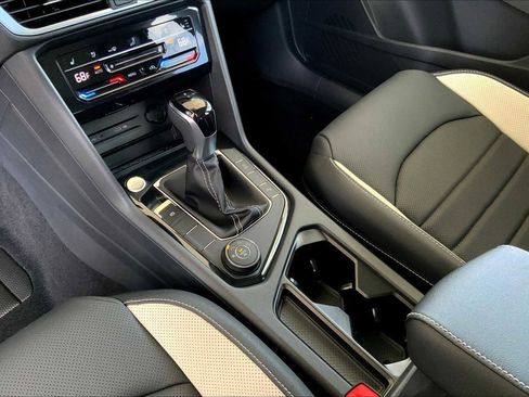 Used 2025 Volkswagen Taos SEL w/ Black Wheel Plus Package image 7