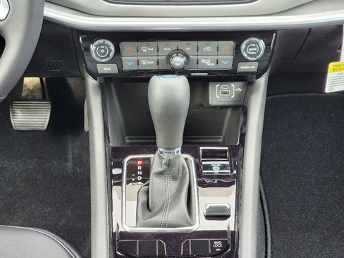 New 2026 Jeep Compass Limited w/ Sun, Sound & Navigation Group image 13