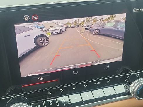 New 2026 GMC Canyon AT4 image 15